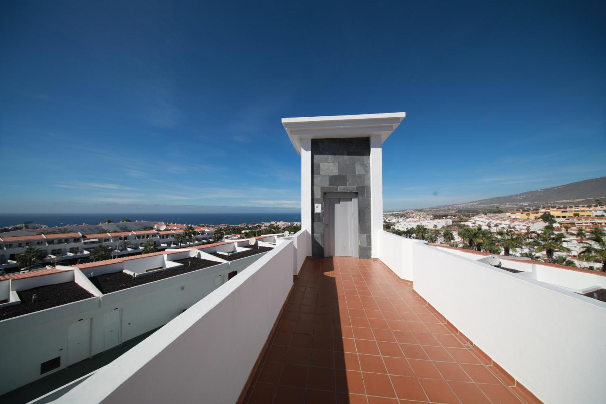 Apartments Island Village Heights Costa Adeje  Exterior foto