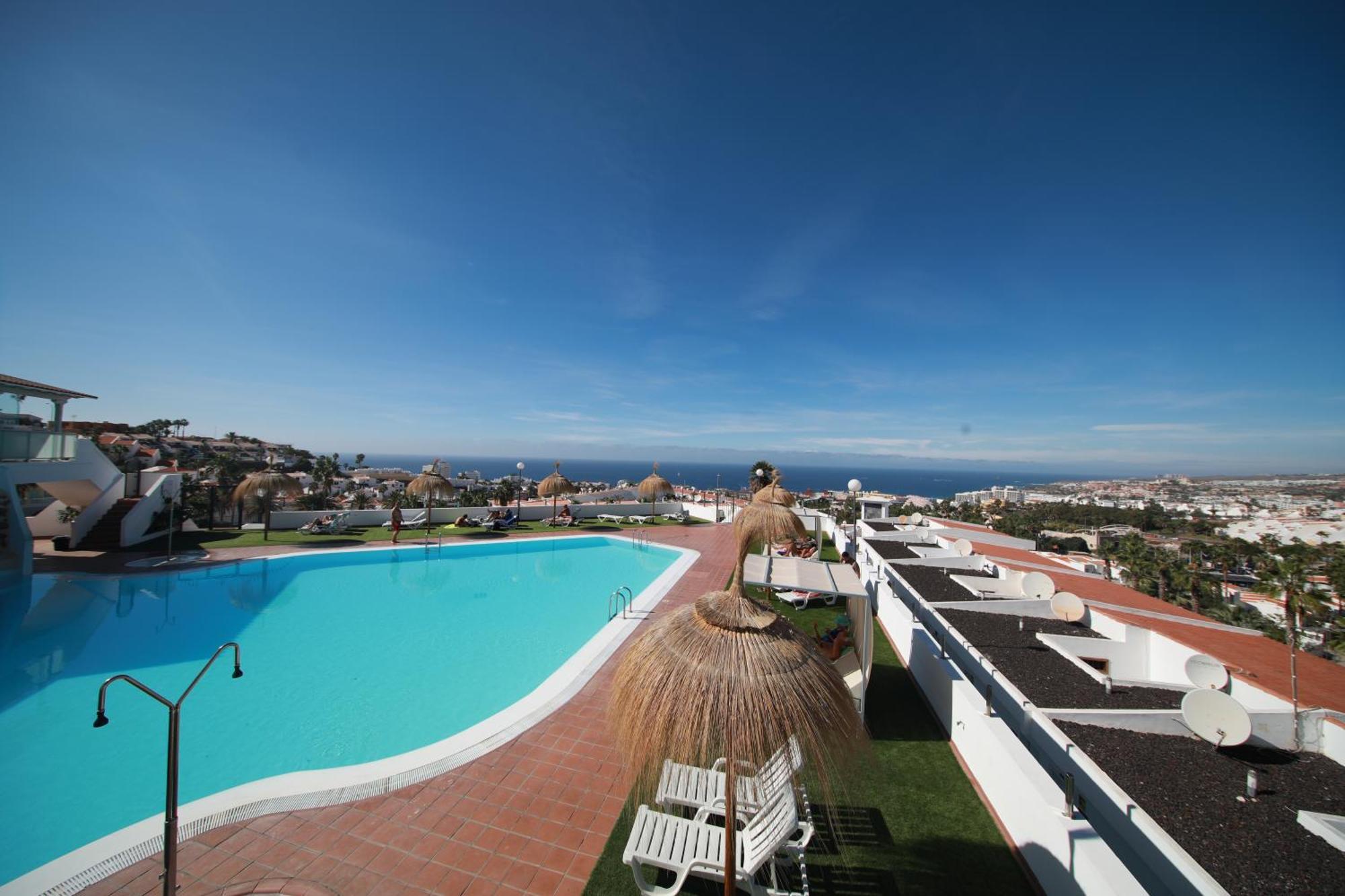 Apartments Island Village Heights Costa Adeje  Exterior foto