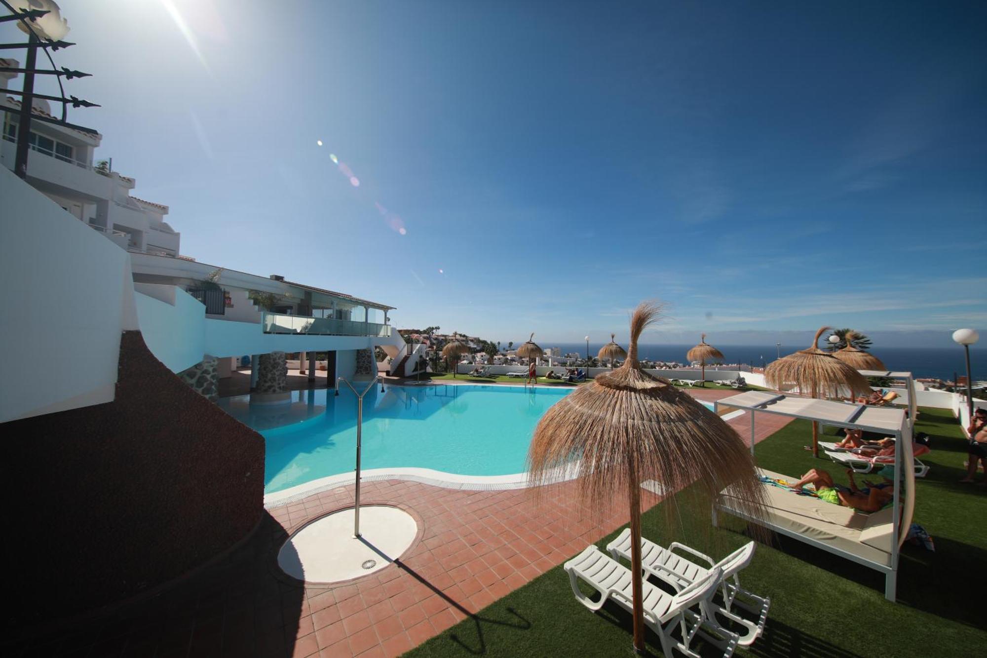 Apartments Island Village Heights Costa Adeje  Exterior foto