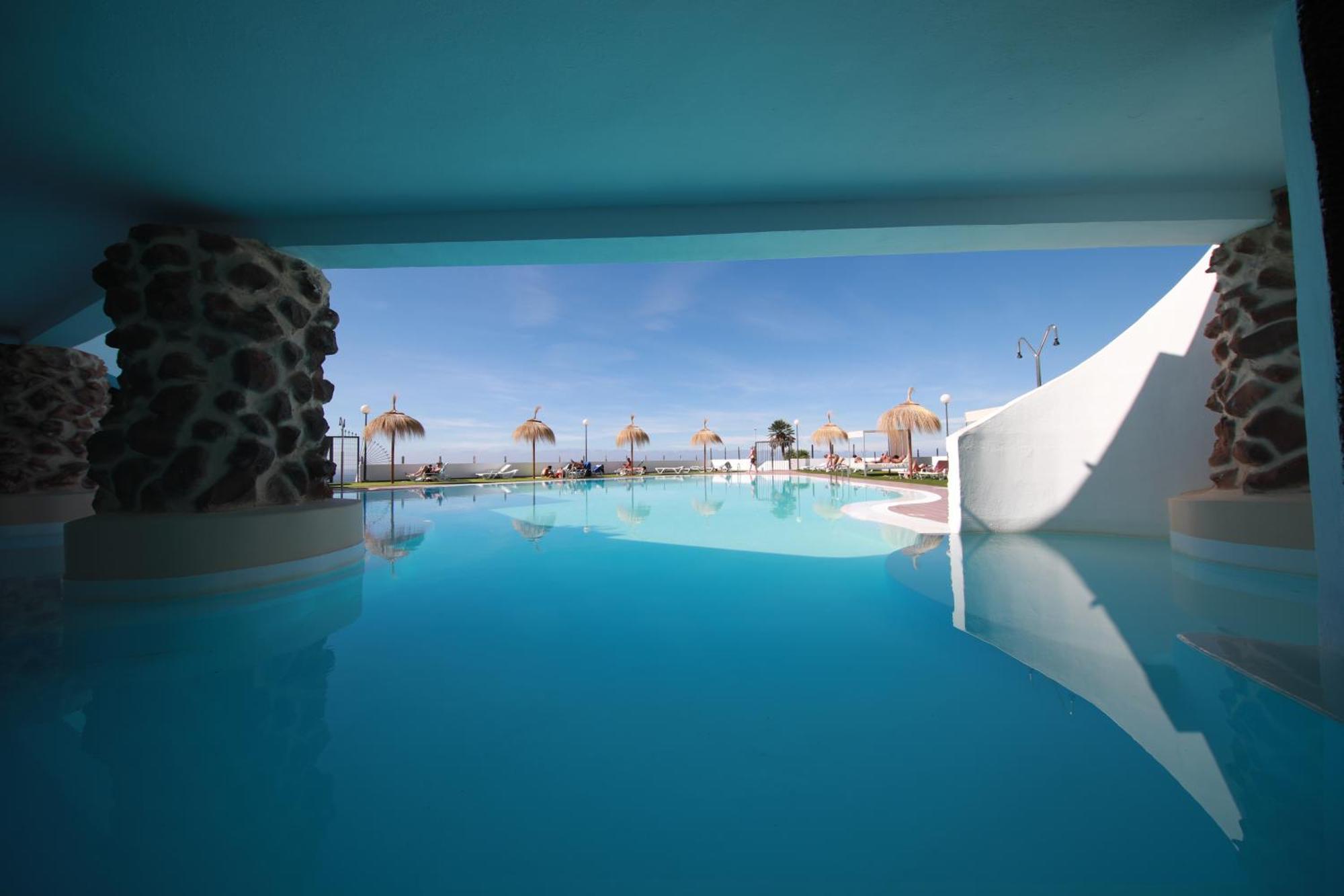 Apartments Island Village Heights Costa Adeje  Exterior foto